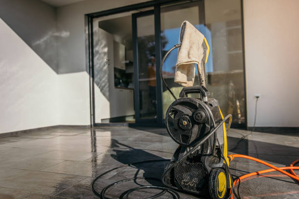 Best Animal Enclosure Cleaning  in Prudenville, MI